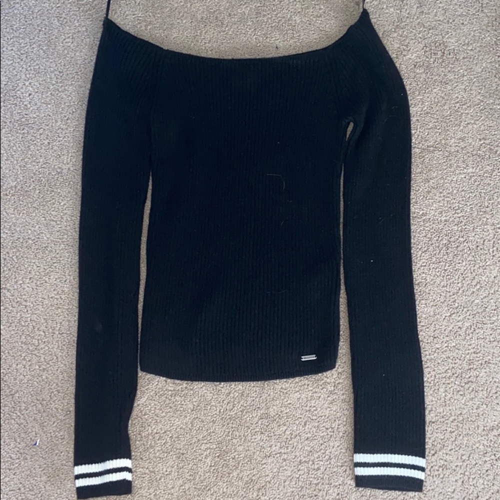 Hollister Sweater Off the Shoulder